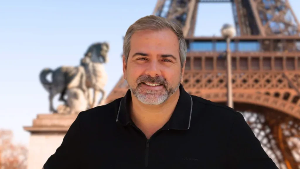 Rodrigo Alvarez explora lugares sagrados nos episódios de "Expedições ao Sagrado"