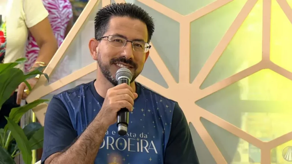 Imagem familia dos devotos do artigo Padre Heliomarcos comenta os destaques da Festa da Padroeira 2023