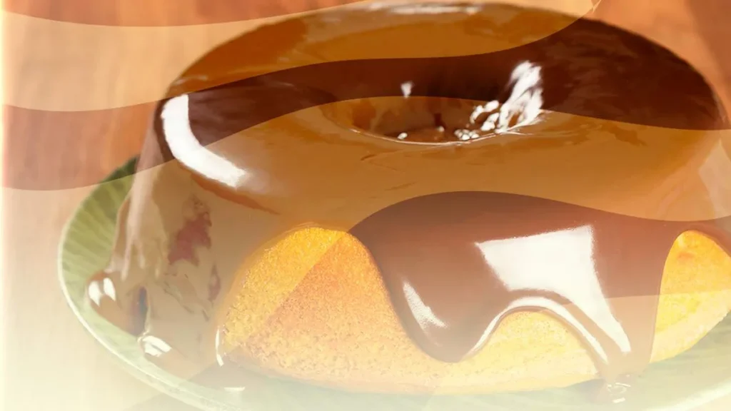 Imagem Bolo de cenoura com chocolate do artigo Um bolo quase de brincadeira: Bolo de Cenoura e Maracujá