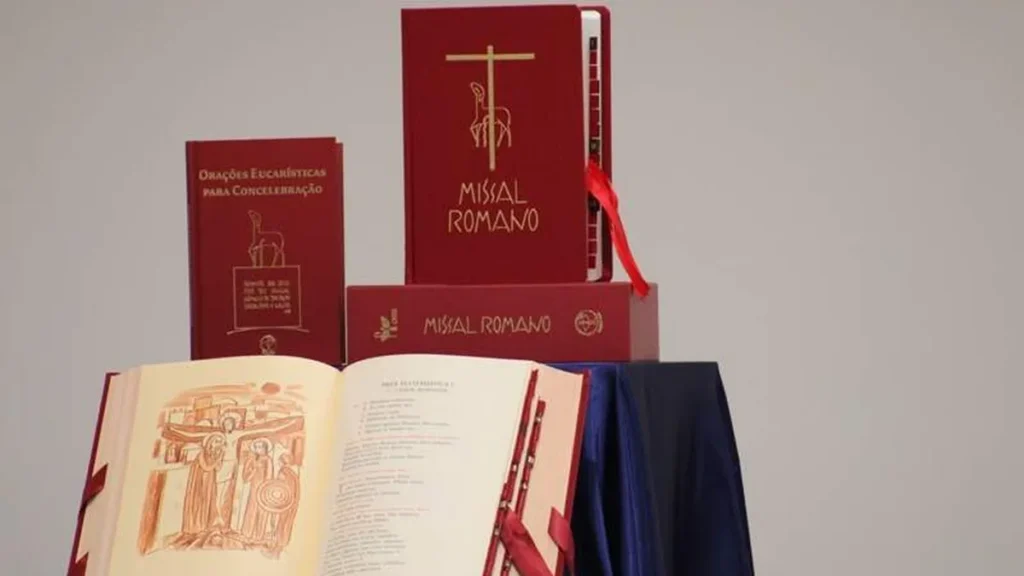Imagem Missal Romano do artigo Dioceses brasileiras utilizam novo Missal Romano há 1 mês