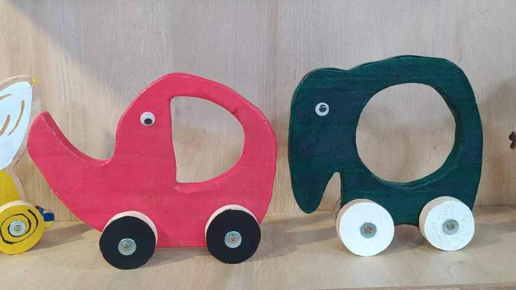 Imagem carrinho do artigo Carrinho de puxar (brinquedo de madeira/DIY) - Faça Você Mesmo