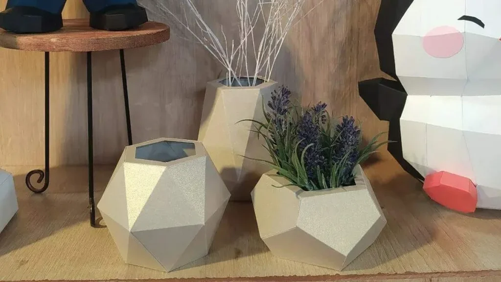 Imagem low poly do artigo Cachepô em Low Poly Papercraft - Faça Você Mesmo