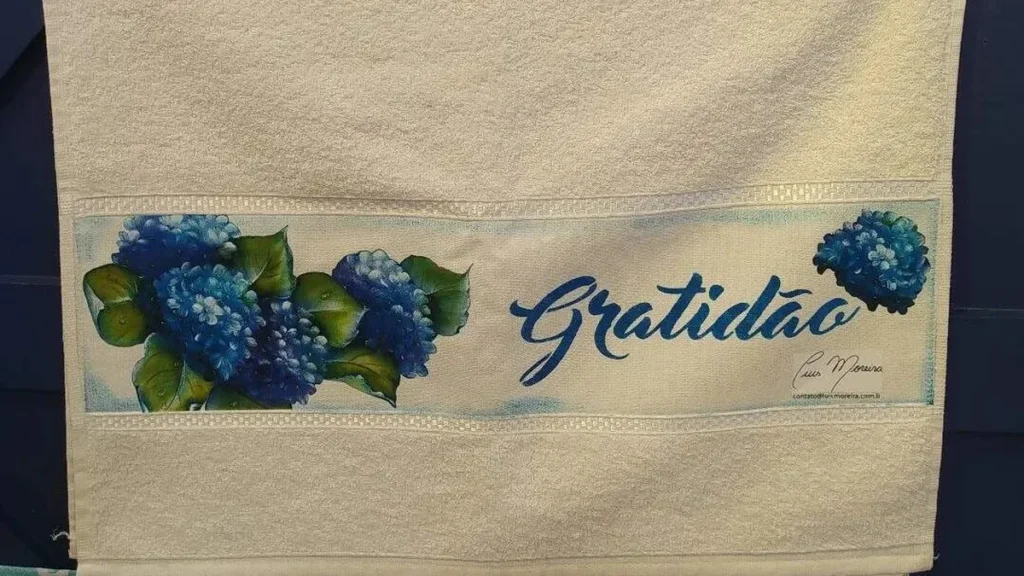 Imagem pintura adesivada do artigo Pintura Adesivada de flores e frutas - Faça Você Mesmo