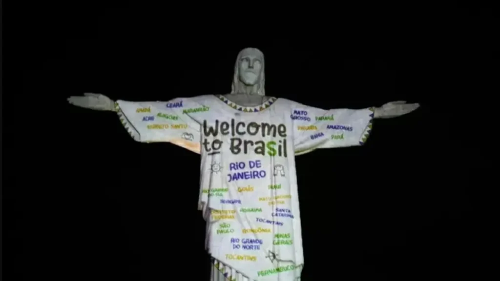 Imagem cristo redentor taylor swift do artigo Solidariedade de fãs veste Cristo Redentor para dar boas-vindas a Taylor Swift