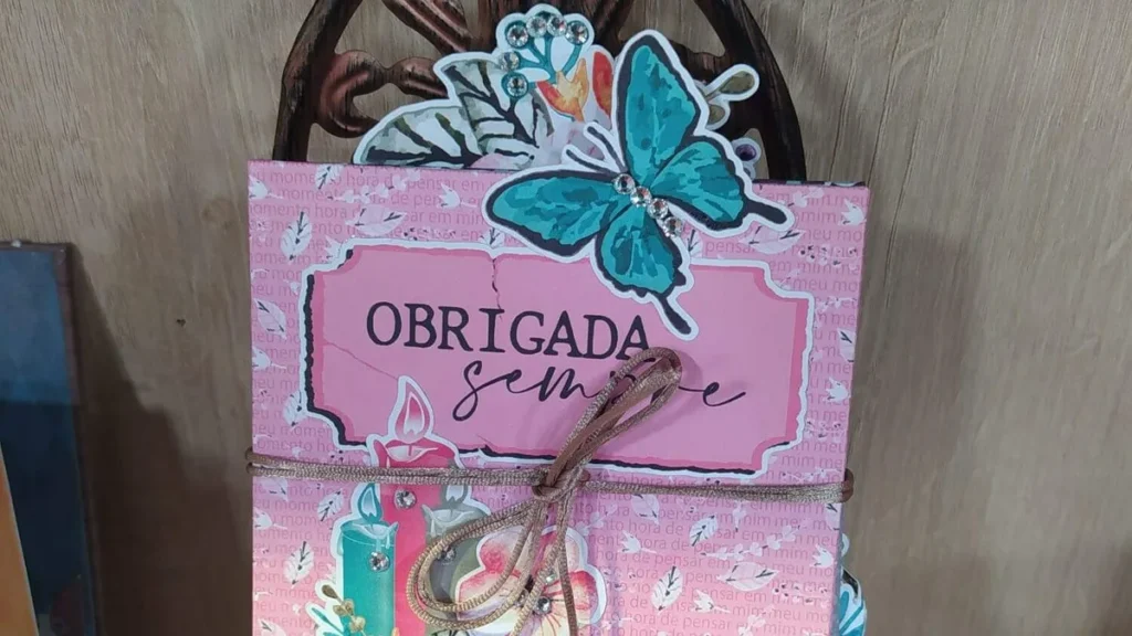 Imagem mini album do artigo Mini álbum “Meu momento” em Scrapbook - Faça Você Mesmo