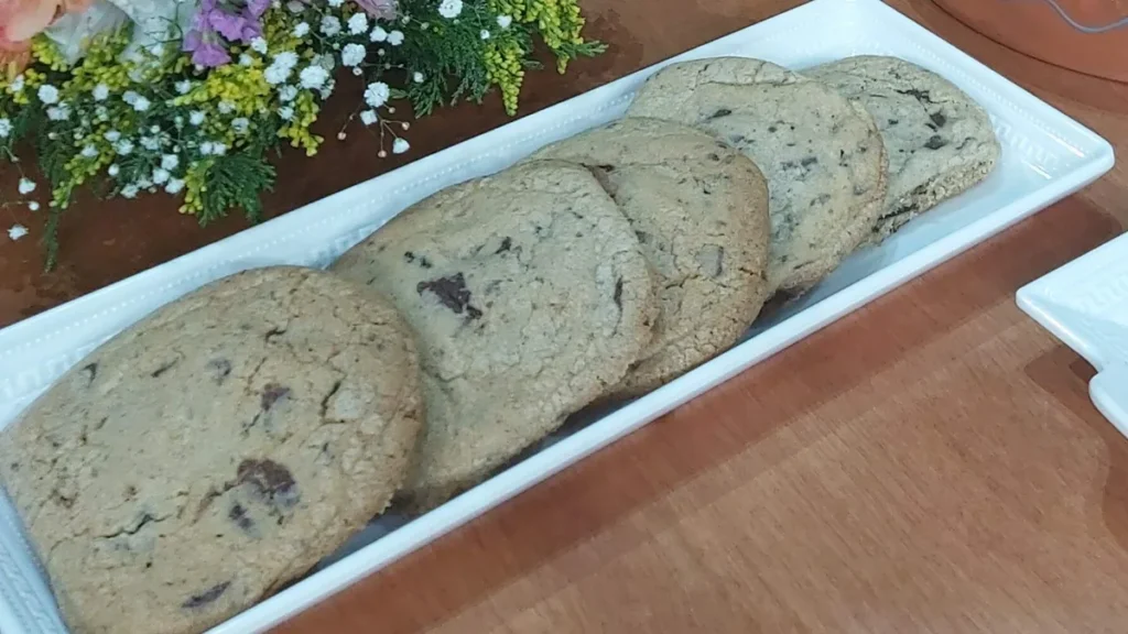 Imagem cookies recheado com creme de avela do artigo Cookie Recheado com Creme de Avelã – Sabor de Vida