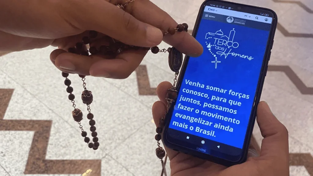 Faça seu cadastro no site do Terço dos Homens. Queremos conhecer você!