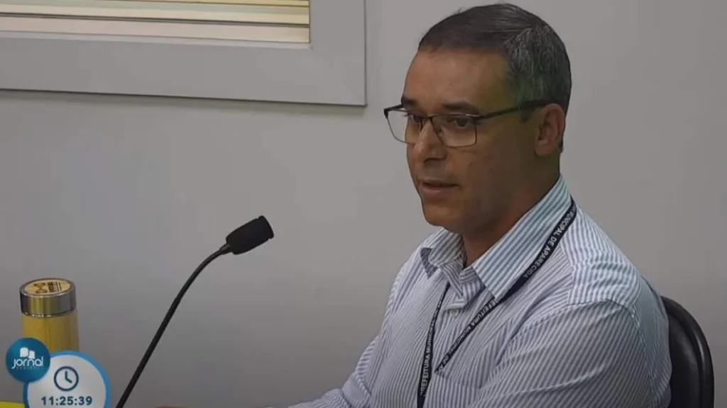 Imagem Secretario de Educacao de Aparecida Nilson Gomes do artigo Secretário de Educação fala sobre implantação de ensino integral em Aparecida