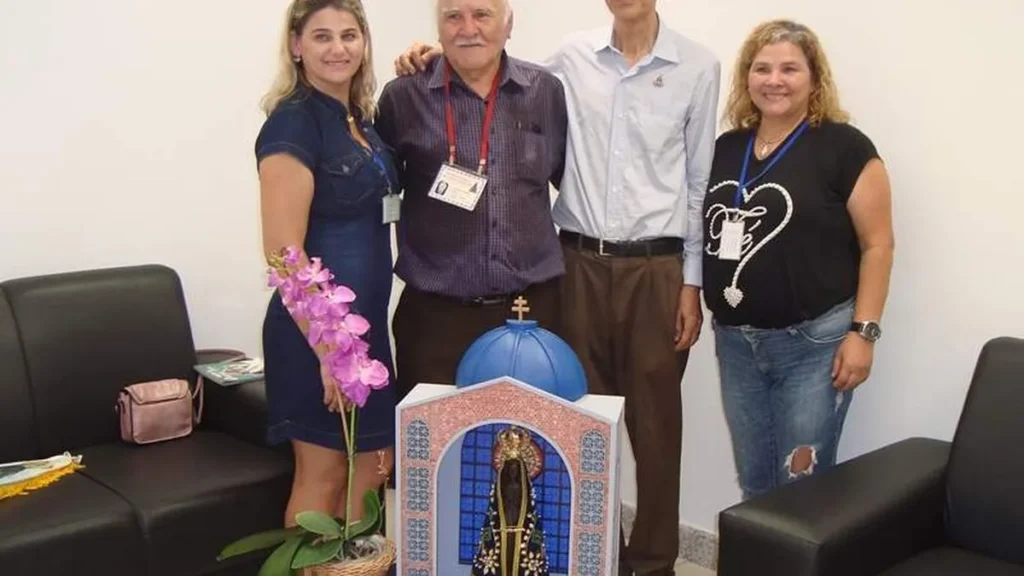 Idalino Antonio realizou missão com a capelinha peregrina