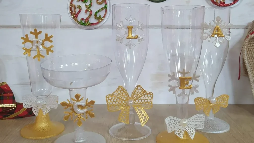 Imagem tacas do artigo Decoração de Rendas em Taças (Pintura com tinta renda) - Faça Você Mesmo