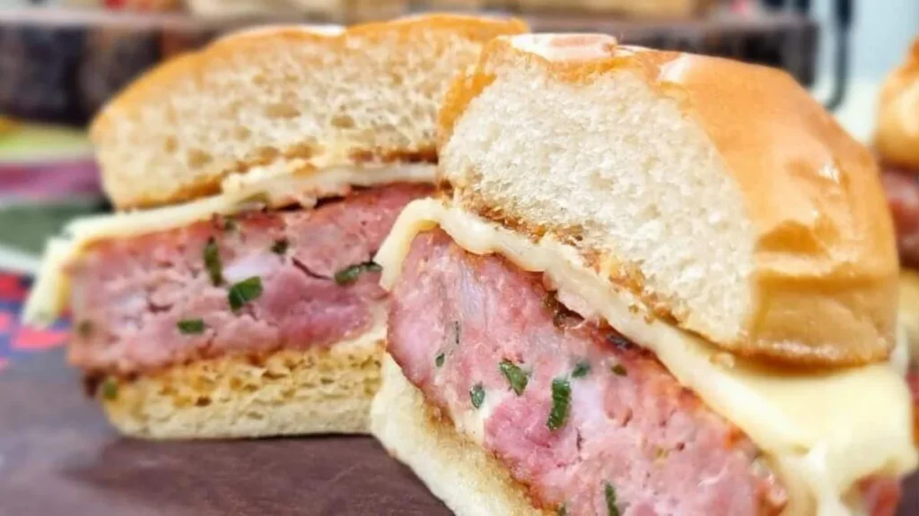 Imagem mini hamburguer do artigo Mini-hambúrguer de Linguiça - Santa Receita