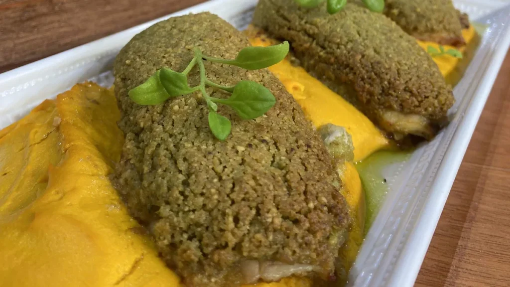 Imagem Peixe com crosta de amendoim do artigo Peixe com Crosta de Amendoim, Ervas e Purê de Cenoura - Sabor de Vida