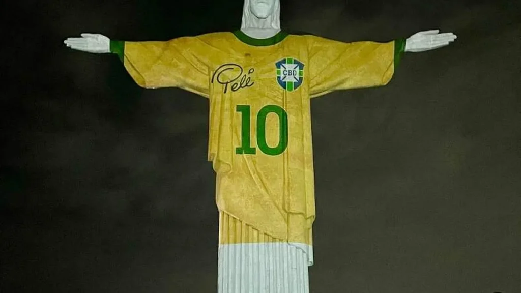Imagem cristo redentor em homagem ao pele do artigo Pelé é homenageado no Santuário Cristo Redentor