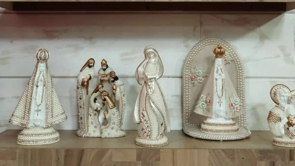Imagem imagem do artigo Maria com o Menino Jesus (personalização) - Faça Você Mesmo