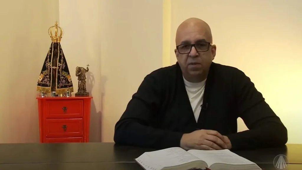 Imagem Padre Mauro Vilela do artigo Reveja: Diálogos reflete sobre medo e confiança nesta semana