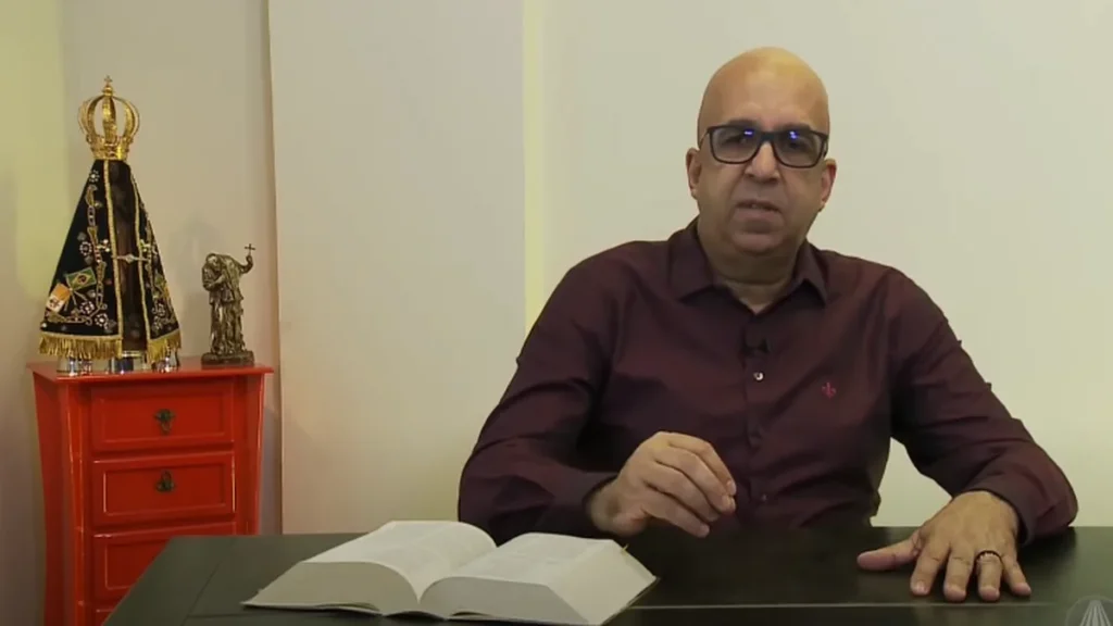 Imagem Padre Mauro Vilela 2 do artigo Reveja: Diálogos reflete sobre Vida e Espiritualidade