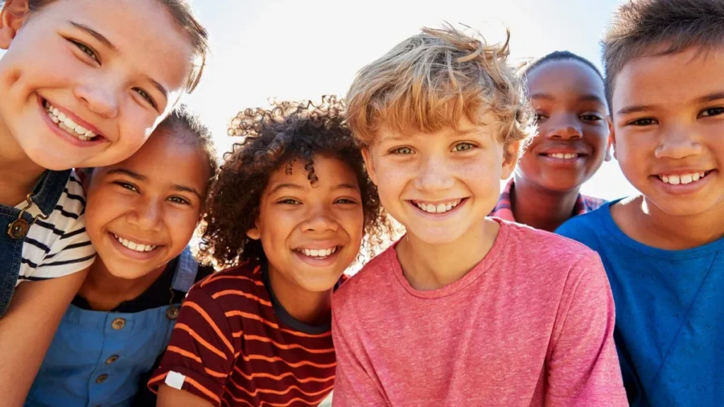 Imagem criancas sorrindo do artigo Ação realizada por crianças é a maior campanha de solidariedade do mundo