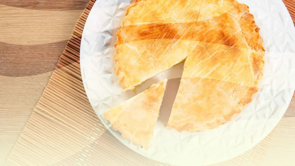 Imagem Sabores do Brasil Torta de Frango do artigo A Comida Está na Mesa: Torta Cremosa de Frango