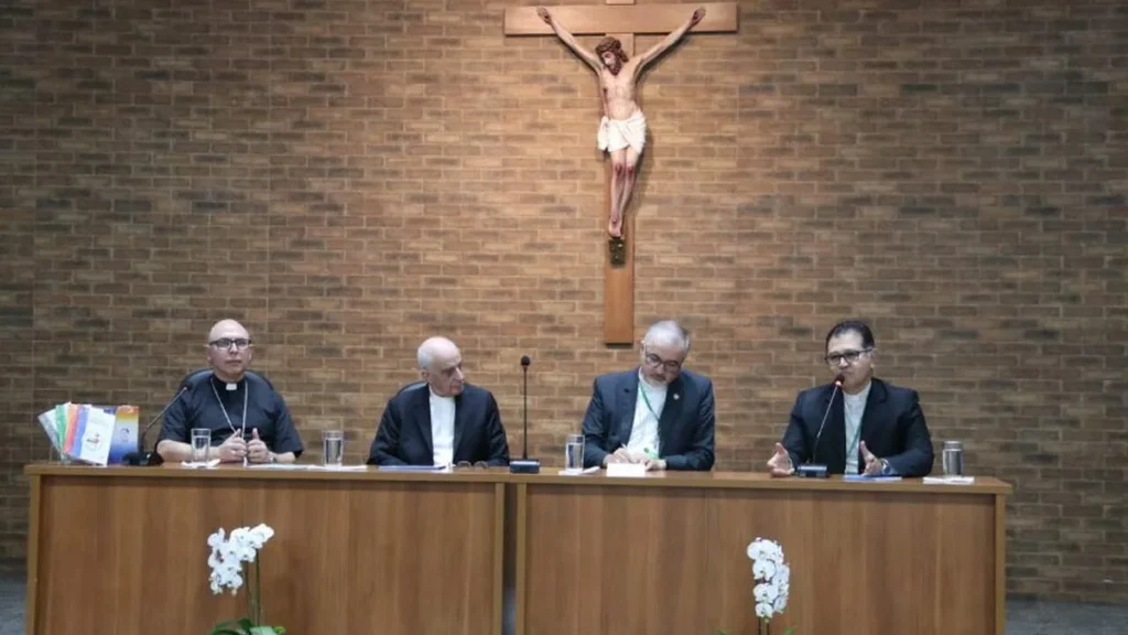 Imagem Bispos no Encontro do Jubileu do artigo Bispos falam da expectativa para o Jubileu 2025