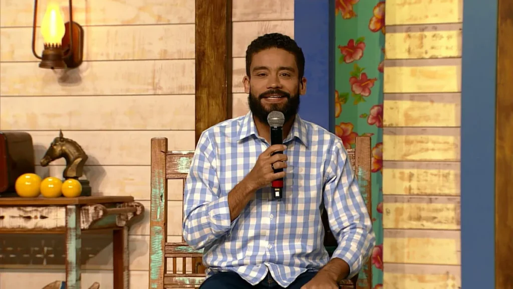 Imagem LDS 23 1 Reproducao TV Aparecida 1 do artigo "Luar do Sertão" apresenta o talento do mineiro Gustavo Guimarães