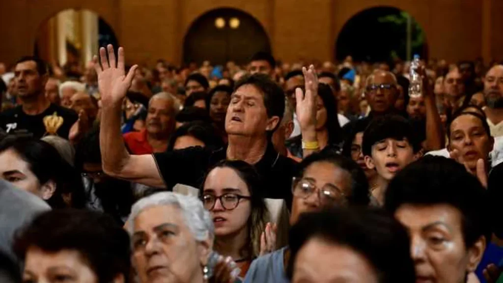 Imagem Movimento Thiago Leon do artigo Santuário Nacional registra aumento no número de peregrinos em 2023