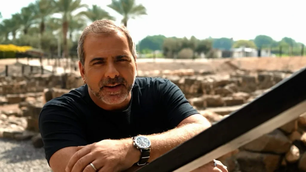 Imagem Rodrigo Alvarez EXP do artigo "Expedições ao Sagrado" visita a cidade de Maria Madalena, em Israel