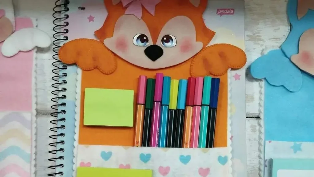 Imagem estojo caderno do artigo Estojo divertido para capa de caderno em feltro - Faça Você Mesmo