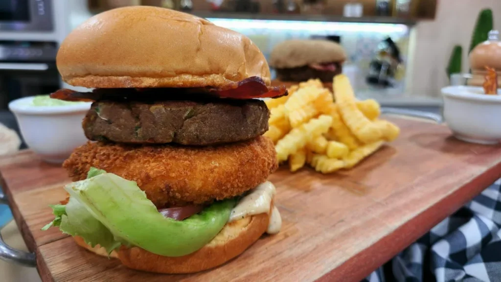 Imagem hamburguer costela do artigo Hambúrguer de Costela com Catupiry empanado - Santa Receita