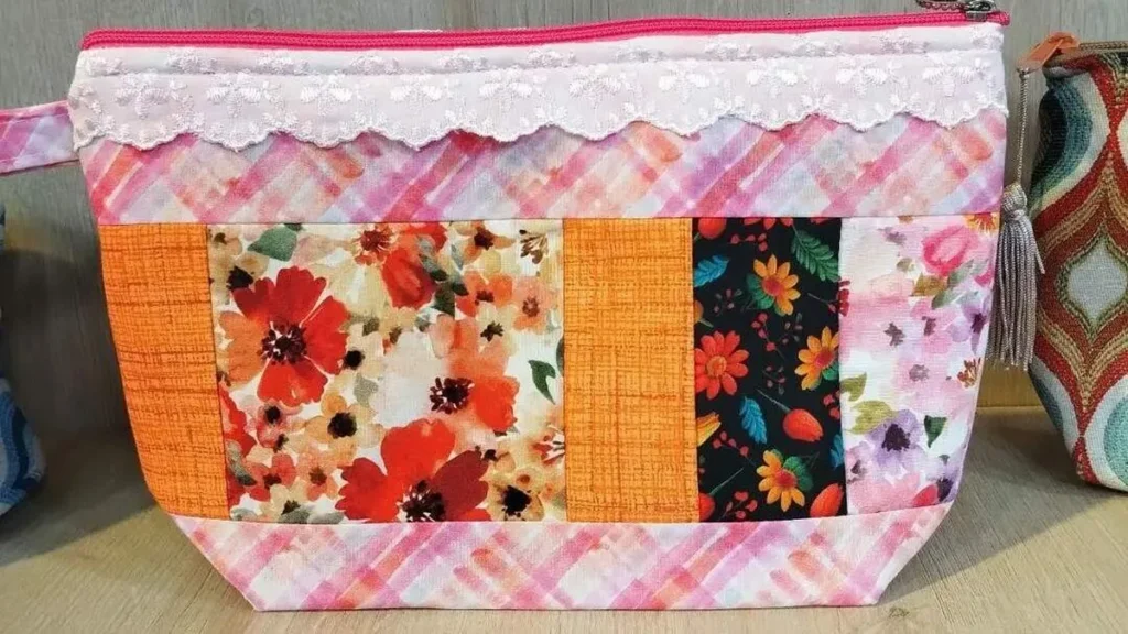 Imagem necessaire do artigo Nécessaire em Patchwork - Faça Você Mesmo