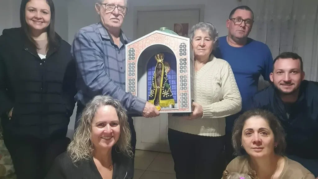 Imagem RdA fev24 Aparecida pelo Brasil do artigo Missão que leva amor, ajuda o próximo e supera objetivos