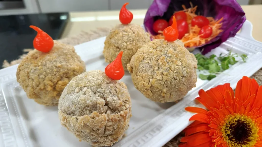 Imagem bolinho de feijao do artigo Bolinho de Feijão Tropeiro - Santa Receita