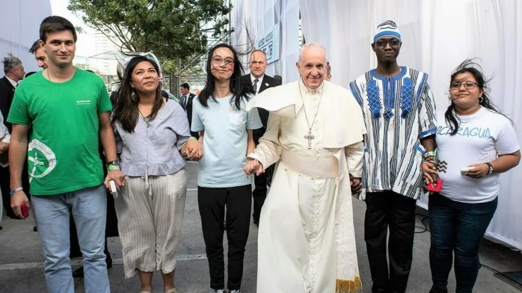 Imagem Papa Francisco 2019 do artigo Para viver a Campanha da Fraternidade: O que é amizade social?