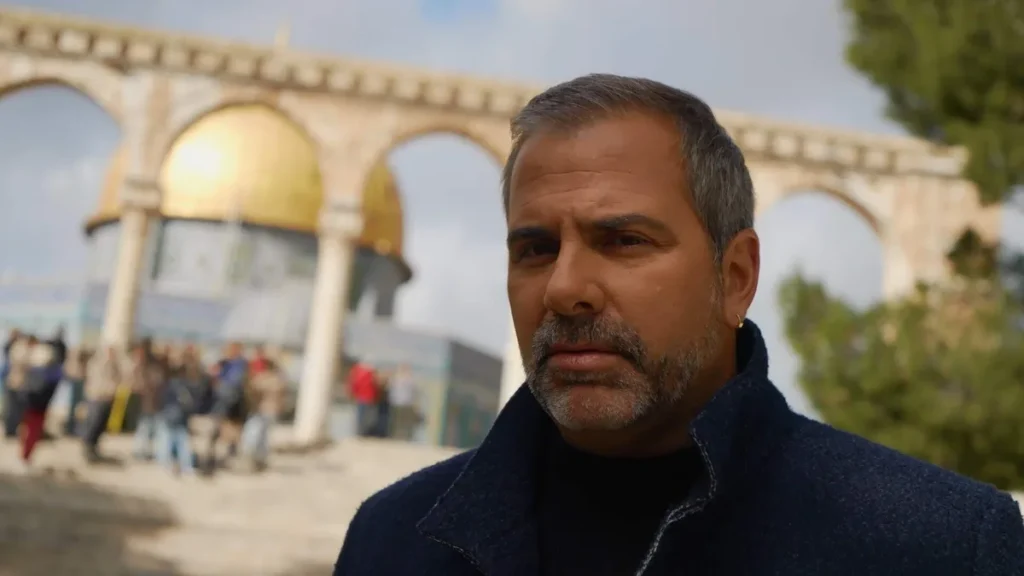 Imagem EXP 8 2 Reproducao TV Aparecida 3 do artigo Rodrigo Alvarez visita a Grécia e Israel no "Expedições ao Sagrado"