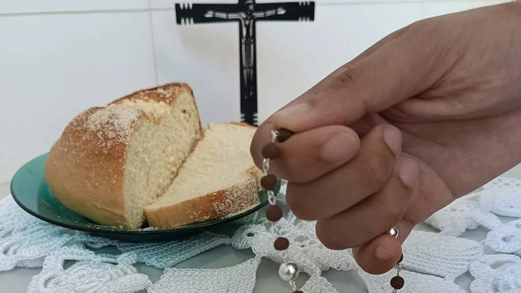 Imagem RdA Fev24 Atualidades do artigo Vale a pena fazer penitência?