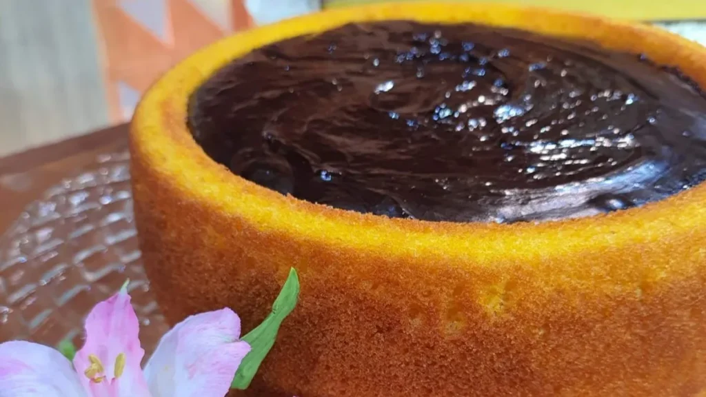 Imagem bolo de cenoura com chocolate do artigo Bolo de Cenoura com Chocolate – Sabor de Vida