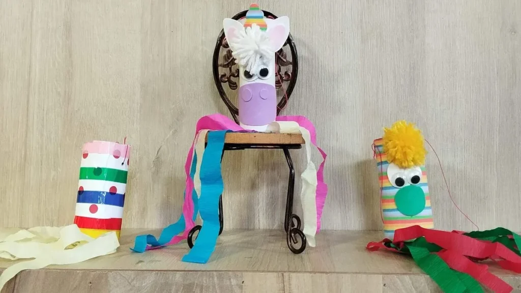 Imagem brinquedos do artigo Brinquedo Carnavalesco - Faça Você Mesmo