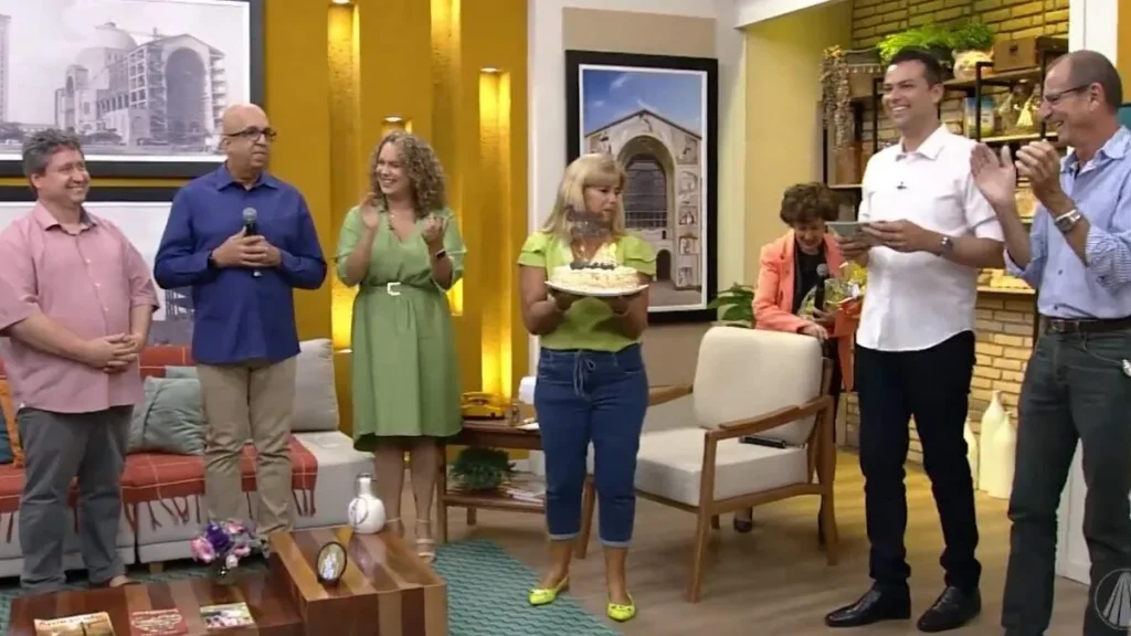 Imagem familia dos devotos do artigo Irmão Alan celebra mais um ano de vida! Confira essa linda surpresa