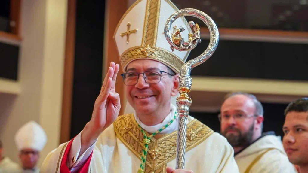Imagem Dom Bruno Varriano do artigo Brasileiro é ordenado bispo latino no Chipre após 340 anos