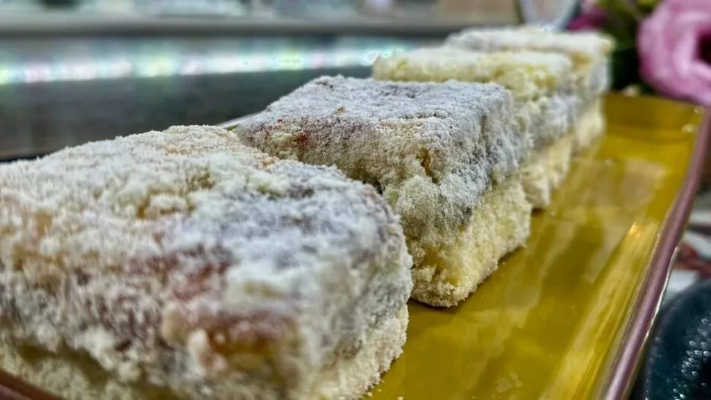 Imagem bolo gelado do artigo Bolo Gelado de Ameixa com doce de leite - Santa Receita