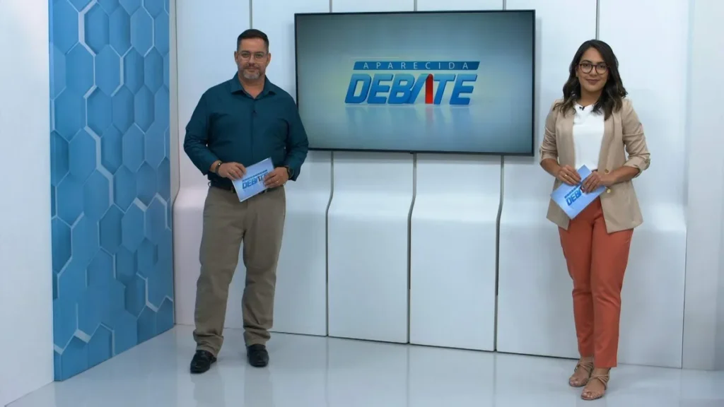 Imagem APD 16 4 Reproducao Tv Aparecida 1 do artigo "Aparecida Debate" aborda questões que envolvem a adoção no Brasil