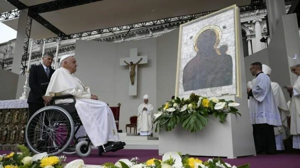Imagem papa em Veneza do artigo Papa pede intercessão de Nossa Senhora pela população que sofre
