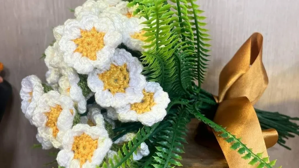 Imagem buque croche fvm do artigo Buquê de Flor em Crochê – Faça Você Mesmo