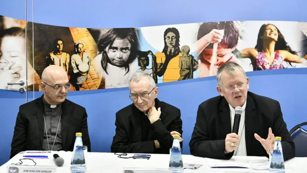 Imagem Coletiva CNBB 10 04 2024 do artigo "É necessário escutar o Espírito Santo", diz o Cardeal Parolin