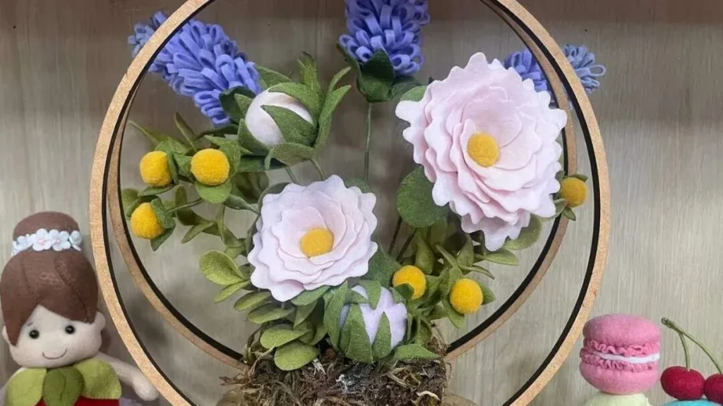 Imagem arranjo felcro fvm1 do artigo Arranjo de Flores em Feltro - Faça Você Mesmo