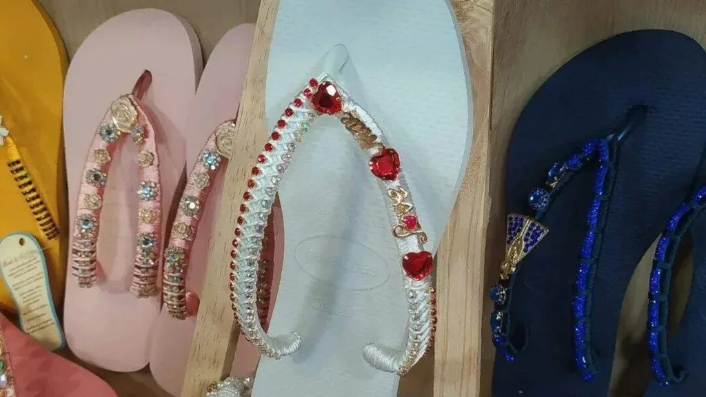 Imagem chinelo mae do artigo Chinelo "Mãe" - Faça Você Mesmo