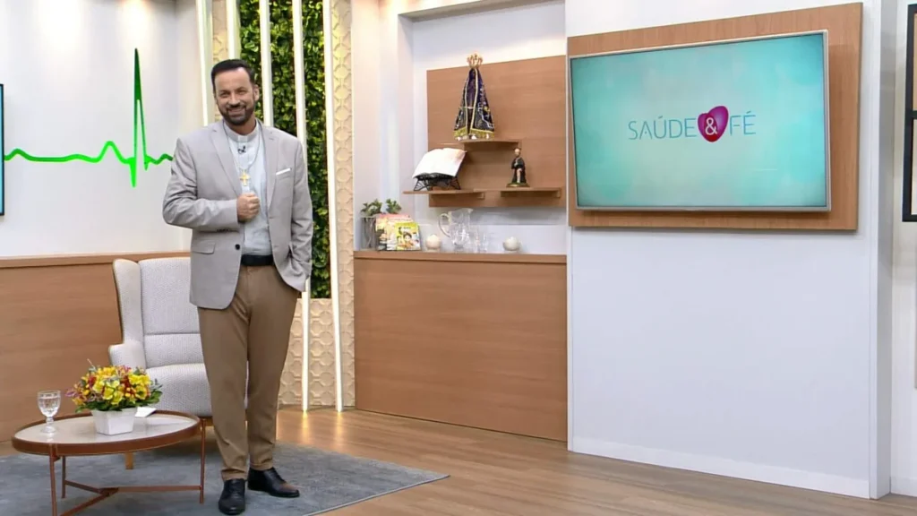 Imagem SFE 4 5 Reproducao TV Aparecida 1 do artigo "Saúde e Fé" esclarece dúvidas sobre cirurgia plástica