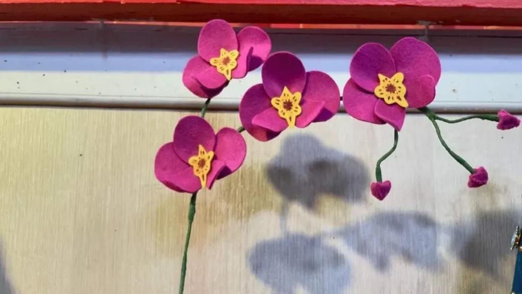 Imagem orquidea em feltro para o dia as maes do artigo Orquídea em Feltro para o Dia das Mães - Faça Você Mesmo