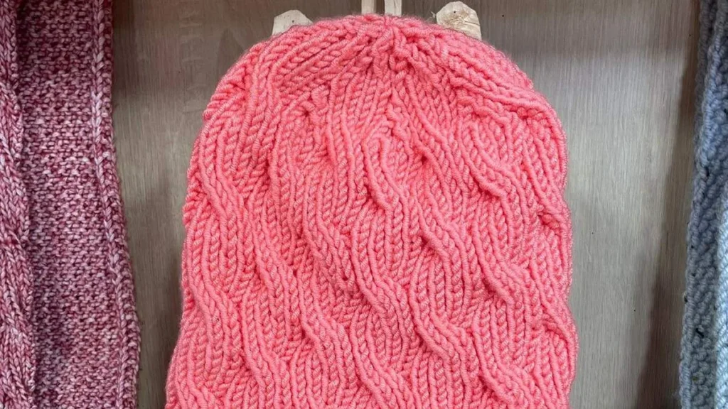Imagem gorro palindromo em trico do artigo Gorro Palíndromo em Tricô - Faça Você Mesmo