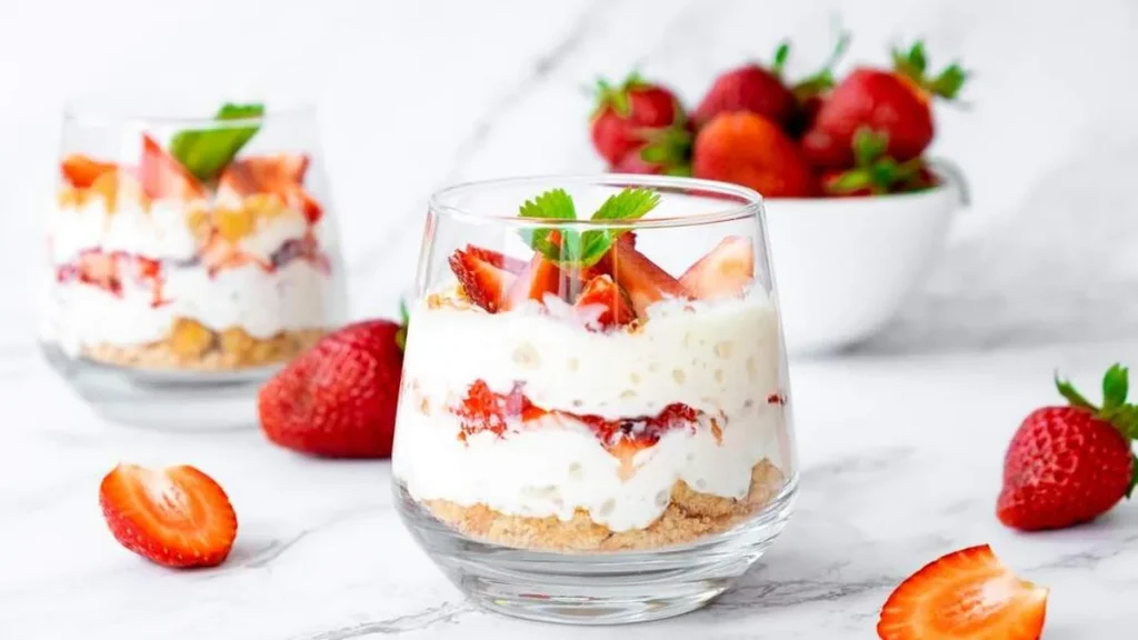 Imagem Sabores do Brasil do artigo Dias Mais Doces: Pavê de Leite em Pó com Morangos