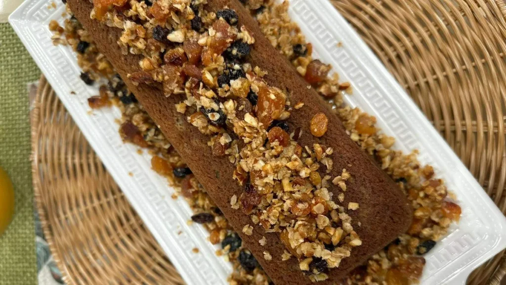 Imagem Bolo de Banana com Granola caseira do artigo Bolo de Banana com Granola Caseira – Santa Receita